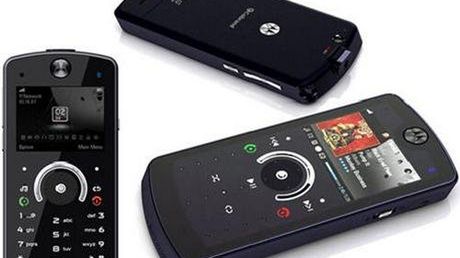 Muzyczna Motorola ROKR E8 w Europie 1