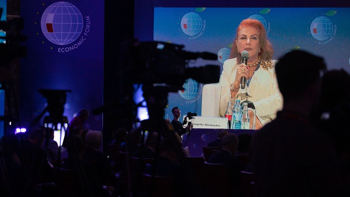 Georgette Mosbacher, była ambasador USA w Polsce podczas sesji inauguracyjnej XXX Forum Ekonomicznego w Karpaczu. 