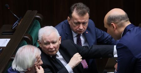 19 + 27. Suski liczy, nie spodoba się prezesowi PiS?