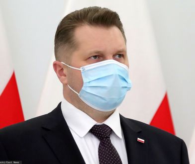 Czarnek: matury i egzamin ósmoklasisty odbędą się w zaplanowanych terminach