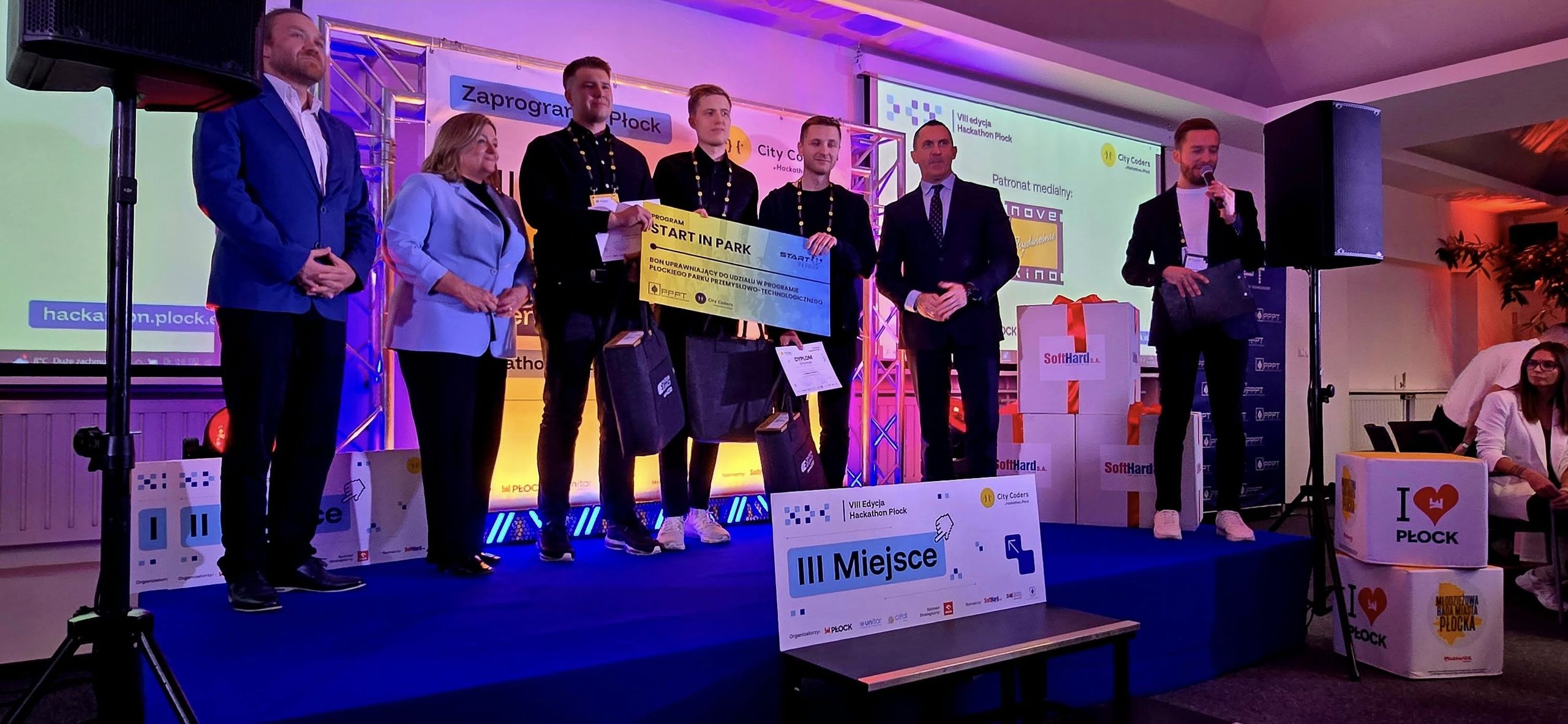 Hackathon Płock 