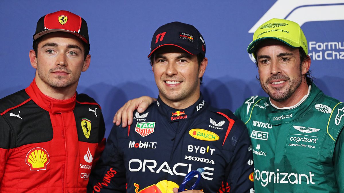 od lewej Charles Leclerc, Sergio Perez i Fernando Alonso