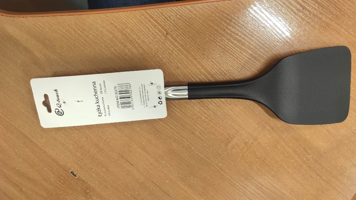 GIS wycofuje ze sprzedaży łyżkę kuchenną. Zagrożenie dla zdrowia