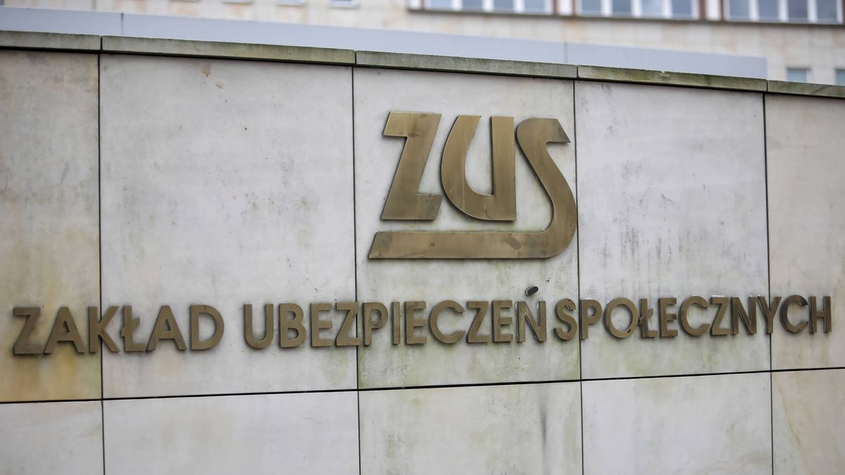 Serwis prawo.pl informuje, że z ZUS wyciekły dane płatników