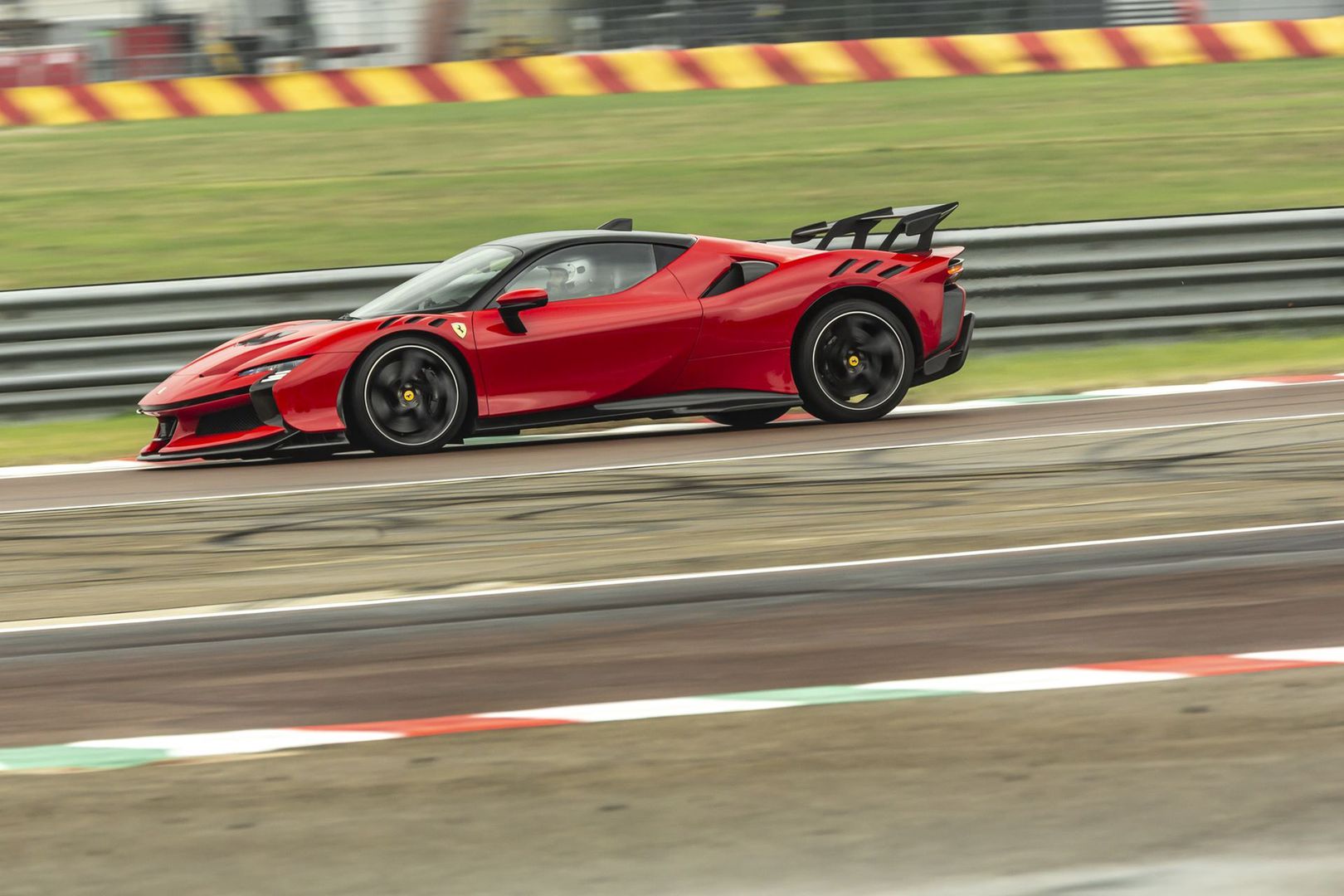 Ferrari SF90 XX Stradale