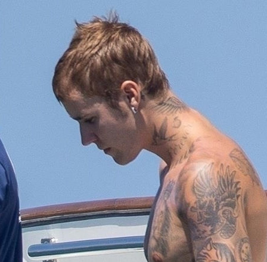 Justin Bieber i Hailey Bieber na jachcie 
