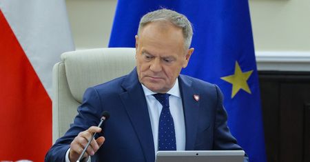 Telefony do kopert. Tusk wystąpi w Sejmie "w trybie tajnym"