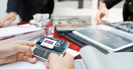 MWC 2009: Nokia E75 w wysuwaną klawiaturą QWERTY