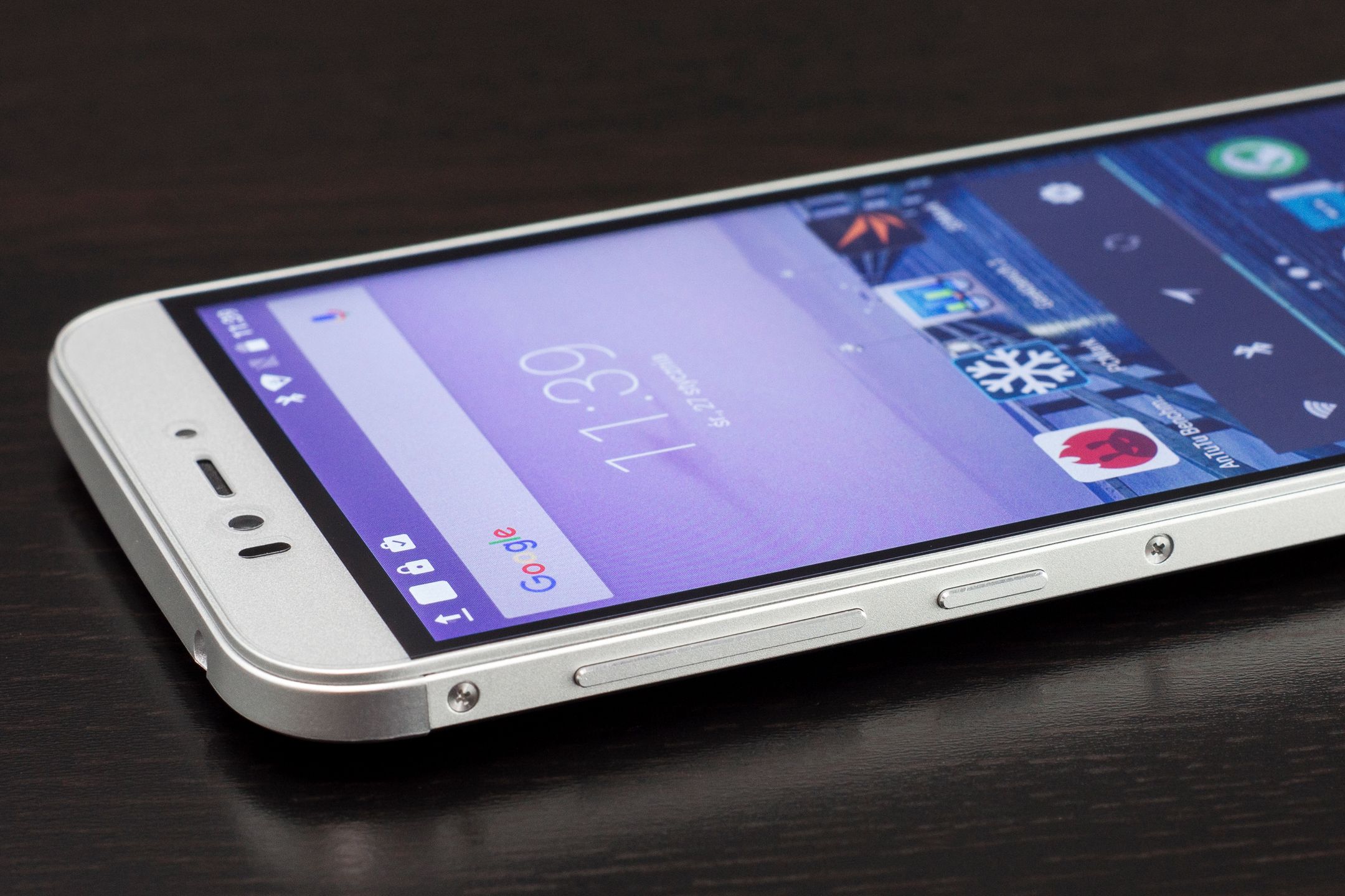 Test UMi Iron Pro – smartfonu z biometrią i systemem do wyboru 3