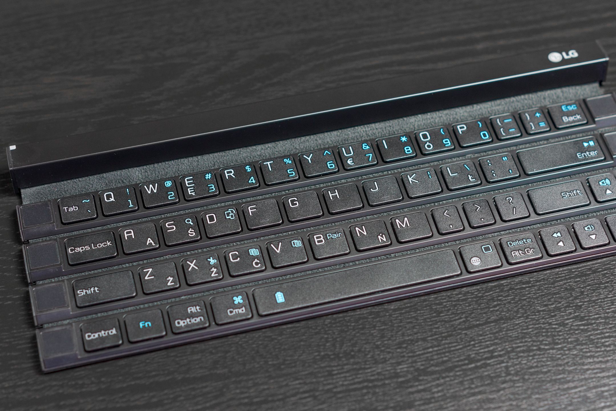 LG Rolly – test klawiatury stworzonej do podróży 7