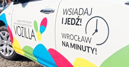 Vozilla: elektryczne samochody na minuty we Wrocławiu od listopada