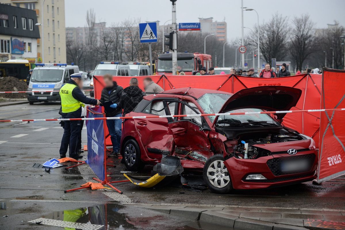 Tragiczny wypadek na Targówku. Nie żyje instruktor nauki jazdy