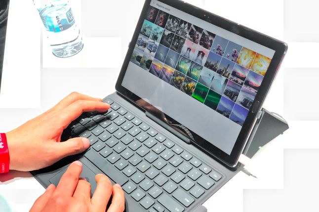 Huawei MediaPad M5 z doczepianą klawiaturą