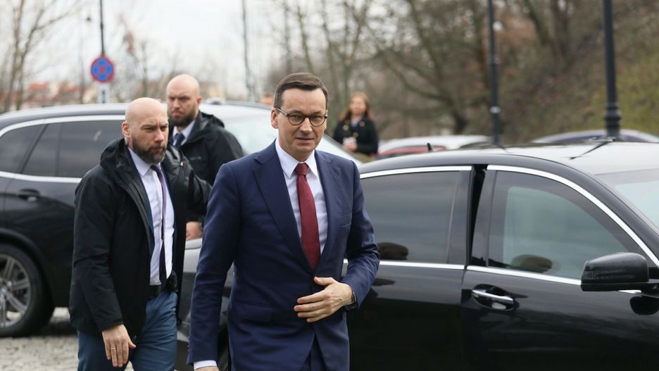 Były premier bez ochrony SOP. Sąsiedzi Morawieckiego komentują 