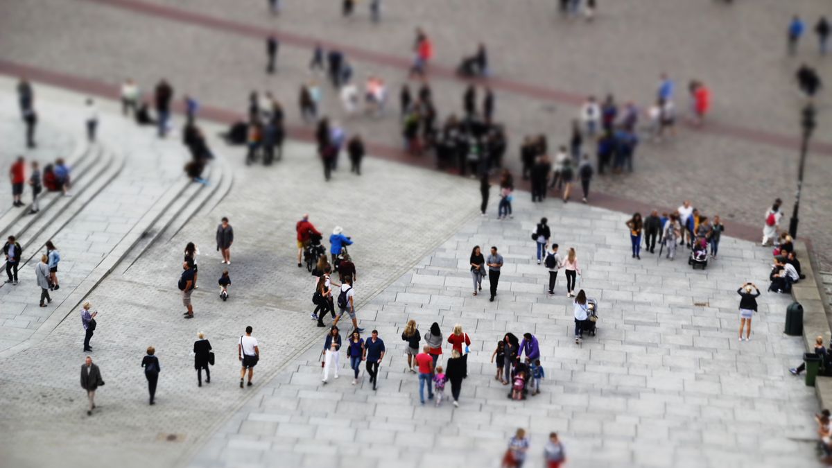 Tłum; ludzie; Warszawa; Starówka; Stare Miasto; Kolumna Zygmunta; stolica