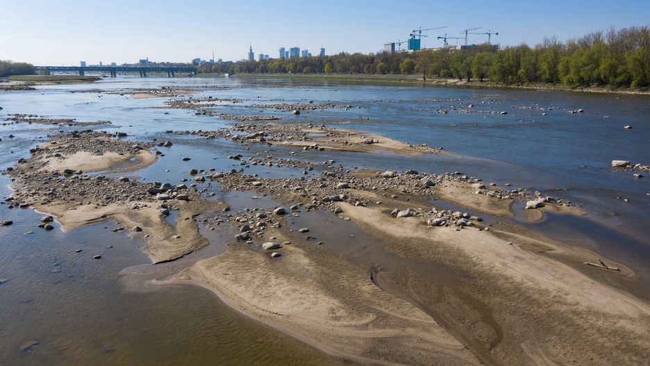 Warszawa. Wisła. W piątek po południu poziom wody osiągnie 50 cm / foto ilustracyjne wyk. 2020-04-20