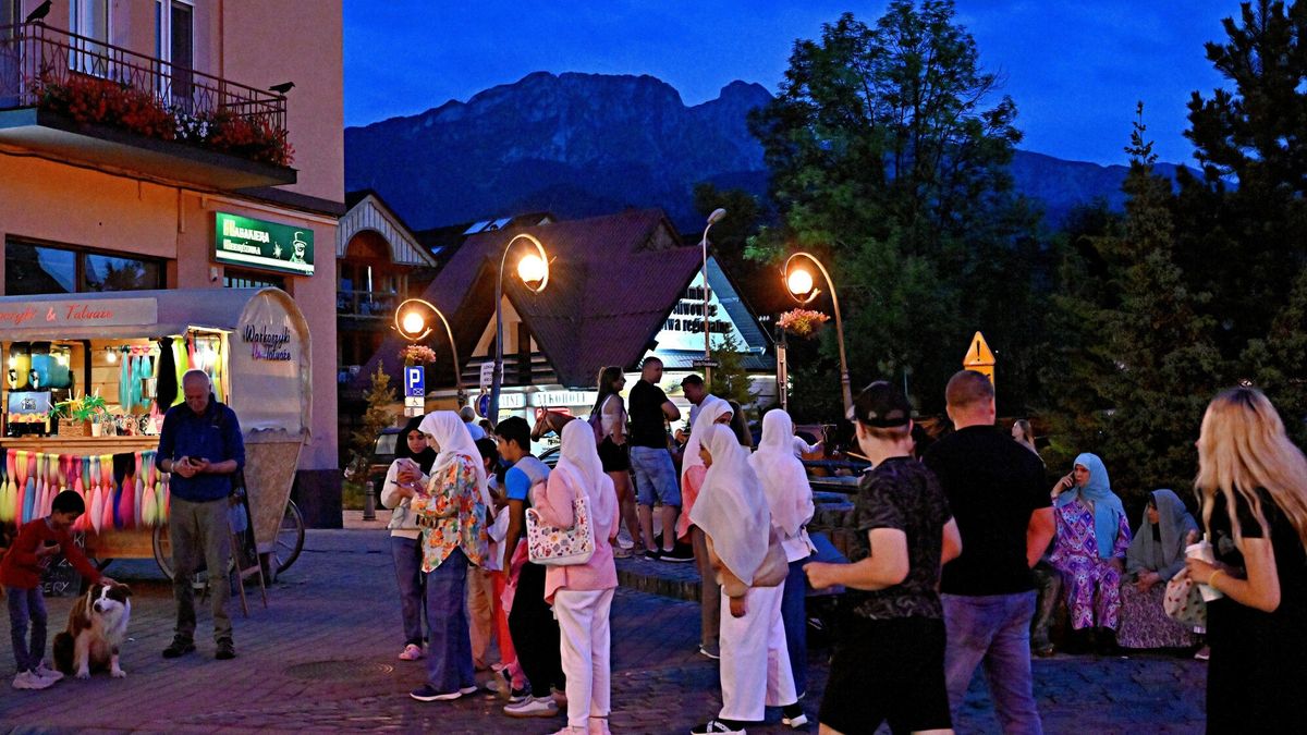 Arabowie na Krupówkach