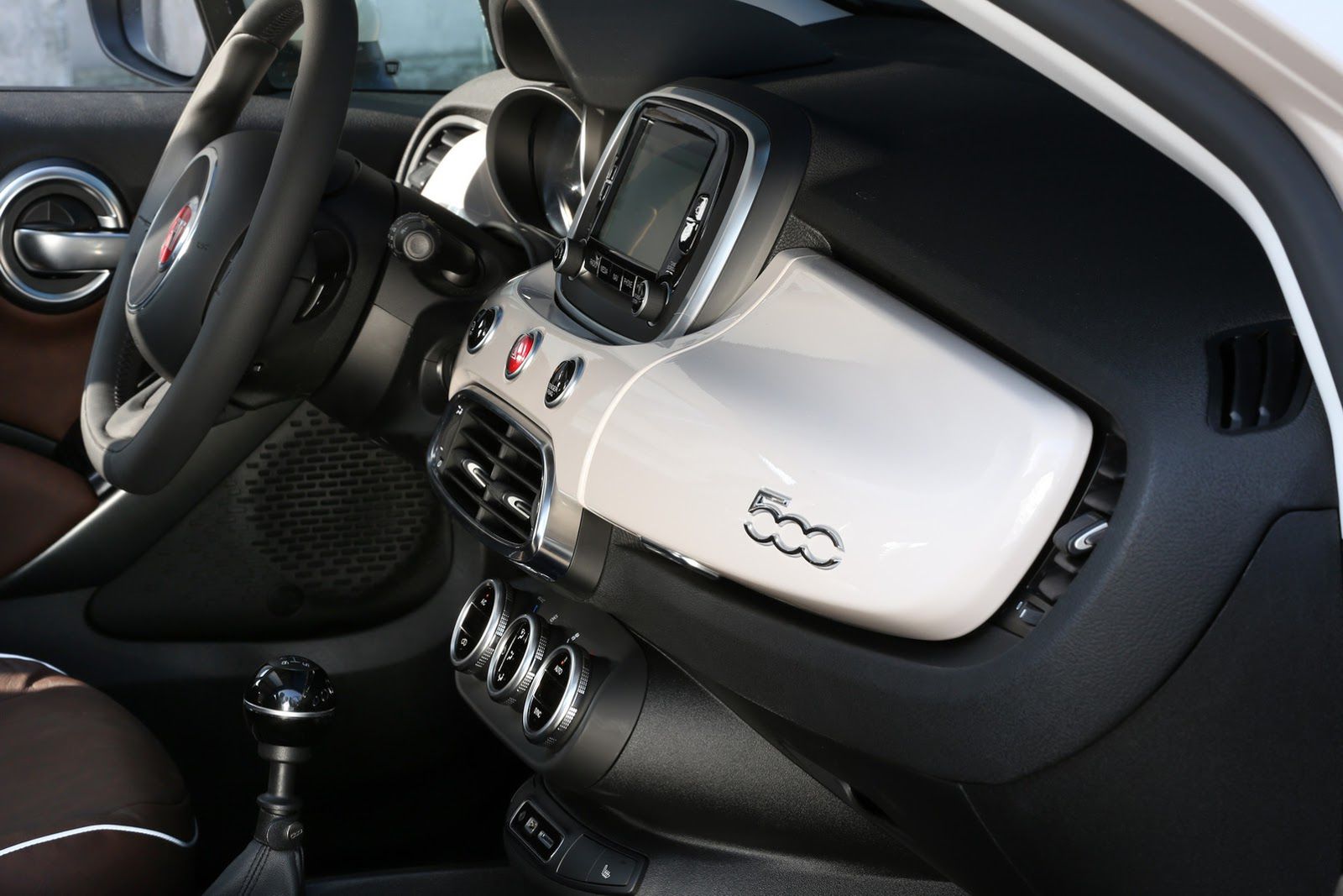 Fiat 500X - galeria zdjęć: studio, wnętrze i detale 43