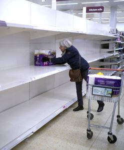 Brytyjczycy znów wykupują papier toaletowy