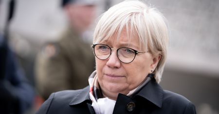 Syn Przyłębskich żegna się z państwową spółką. Był dyrektorem od sponsoringu