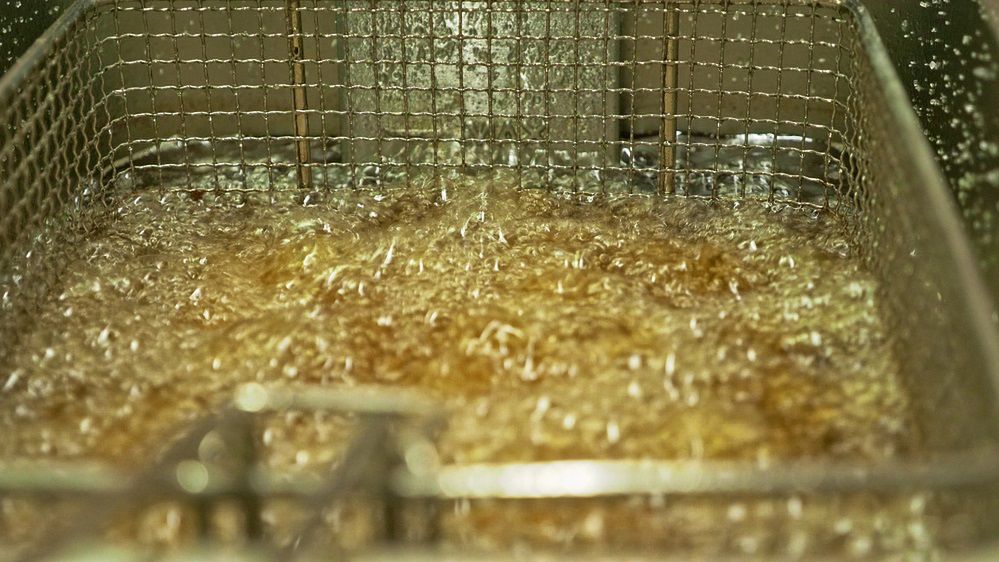 Polacy się zajadają. Ten kraj zakazał ich stosowania już 20 lat temu