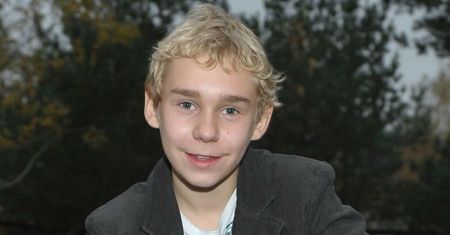 Tak dziś wygląda Wojtuś z "Rodziny zastępczej"! Czym zajmuje się 27-letni Michał Włodarczyk?