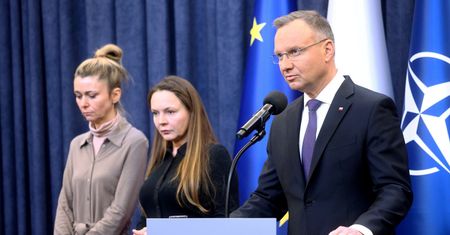 Tego Duda nie powiedział. Ofiara Kamińskiego i Wąsika zabiera głos