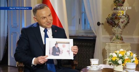 Jan Paweł II atakowany? "Wiem, co oni robią"
