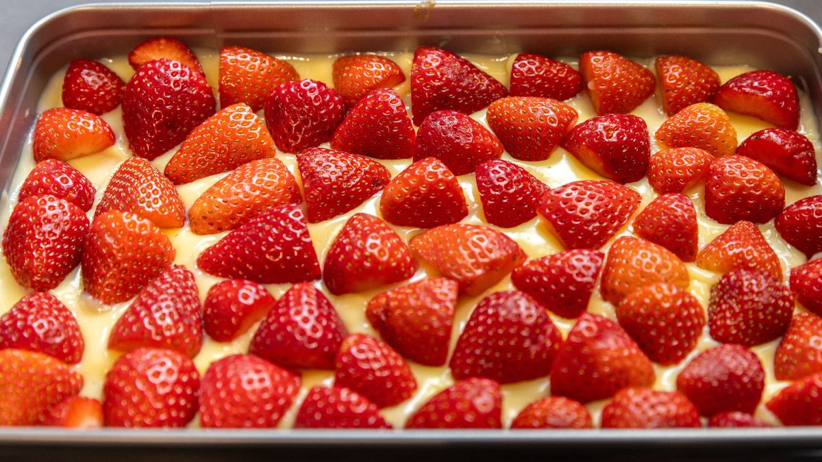 Ciasto z truskawkami to kultowy deser