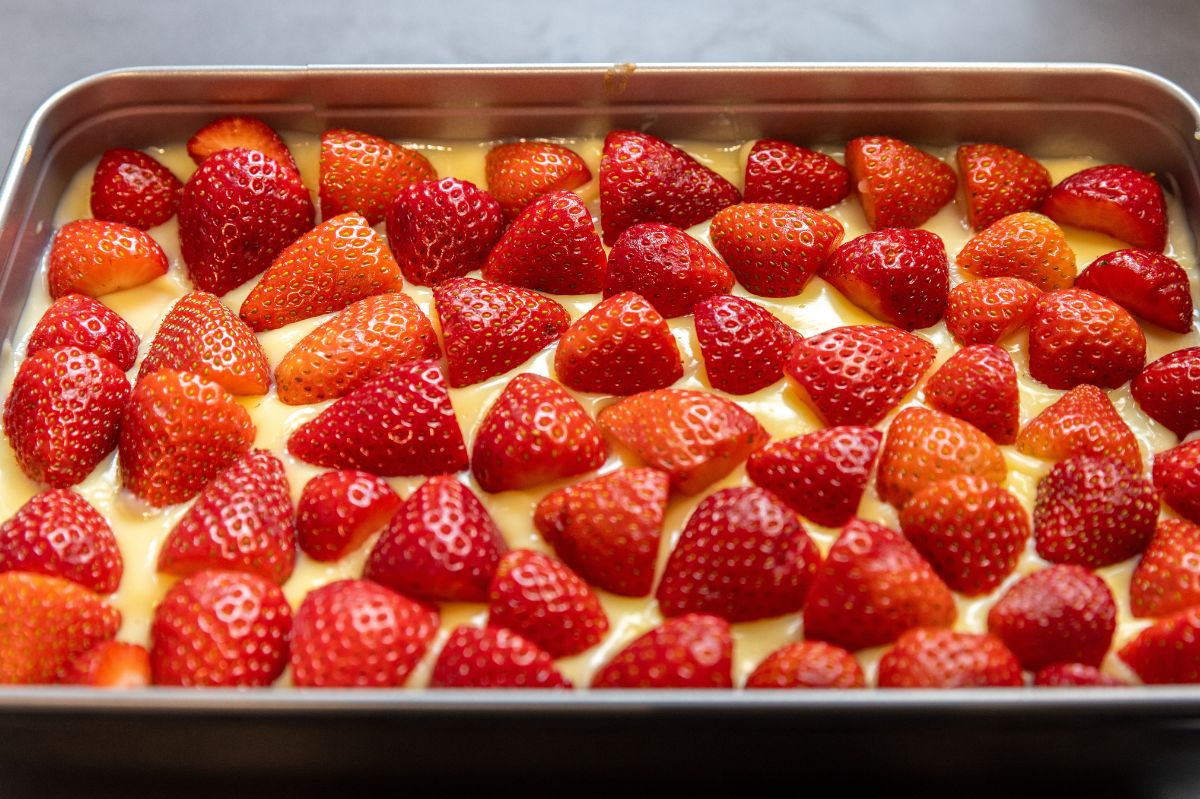 Strawberry cake is an iconic dessert.