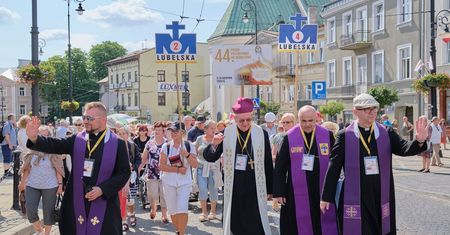 Rusza 45. Pielgrzymka z Lublina na Jasną Górę. Kierowcy muszą liczyć się z utrudnieniami