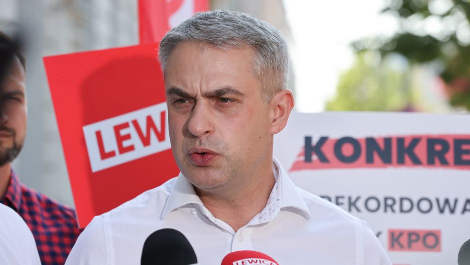 Gawkowski o ruchu Dudy: prezydencki trik