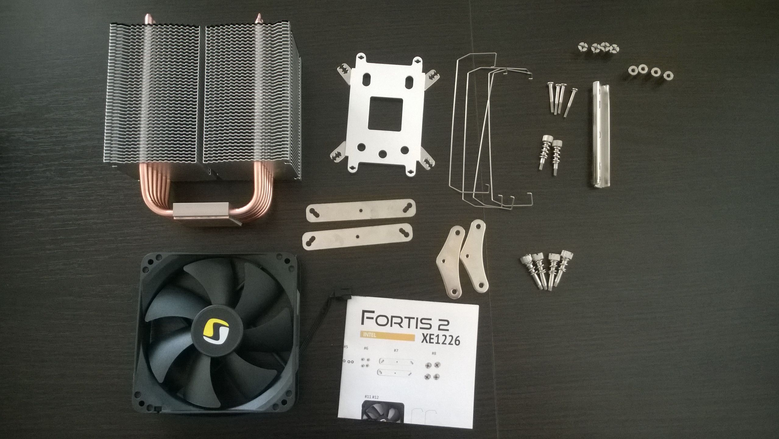 Fortis 2 XE1226 – ciche, wydajne i tanie chłodzenie procesora [test] 2