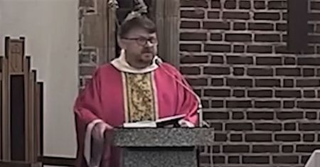 Odszedł z Kościoła katolickiego. "Ten system nie chce zmian"