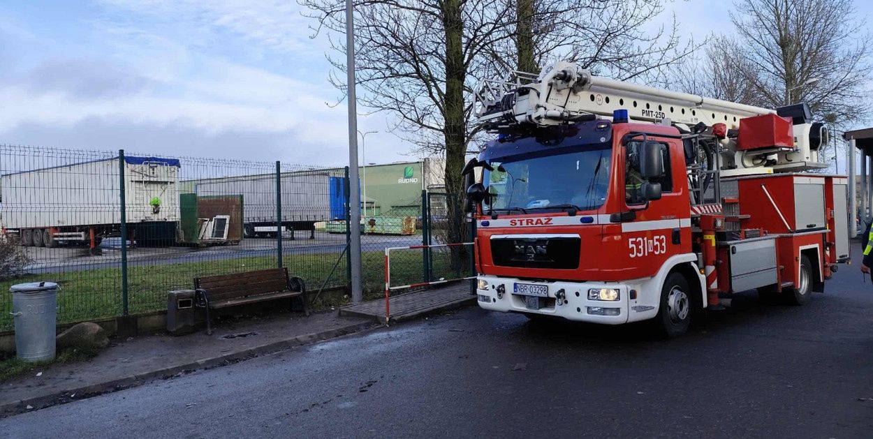 Rudno: Interwencja straży pożarnej przy zakładzie utylizacji odpadów