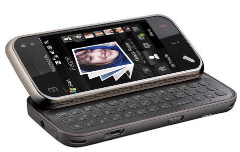 Nokia N97 mini to tańsza wersja telefonu Nokia N97.