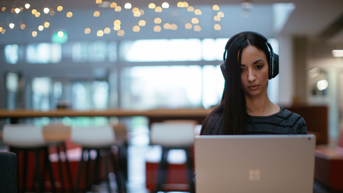 Skype pozwoli udostępnić jedno okno, a nie cały pulpit / Microsoft.com