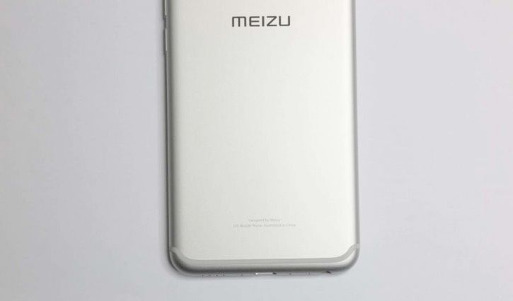 Pierwszym telefonem wyglądającym jak iPhone 7 nie będzie iPhone 7? 5