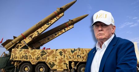 Trump odpuszcza sprawę atomu? Media: Szykuje "wygraną" z Iranem