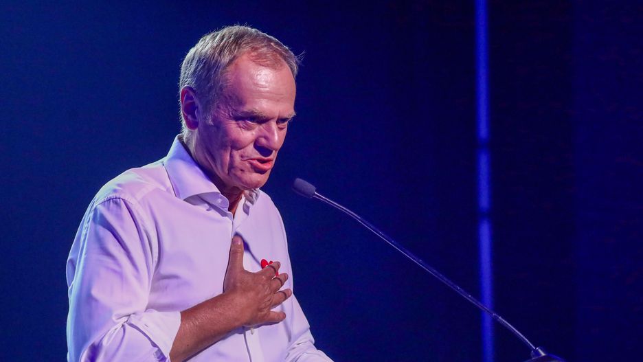Warszawa, 08.07.2023. Przewodniczący Platformy Obywatelskiej Donald Tusk podczas Konwencji Krajowej Nowoczesnej, 8 bm. w Warszawie. (ad) PAP/Tomasz Gzell