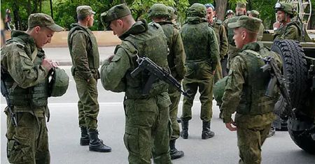Szczere słowa Rosjanina. Kpi z własnej armii