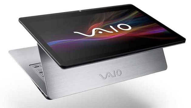 Sony Vaio Flip PC laptop konwertowalny widok