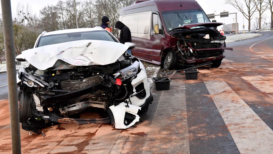 Szczecin. Wypadek przy ul. Przestrzennej. Są poszkodowani