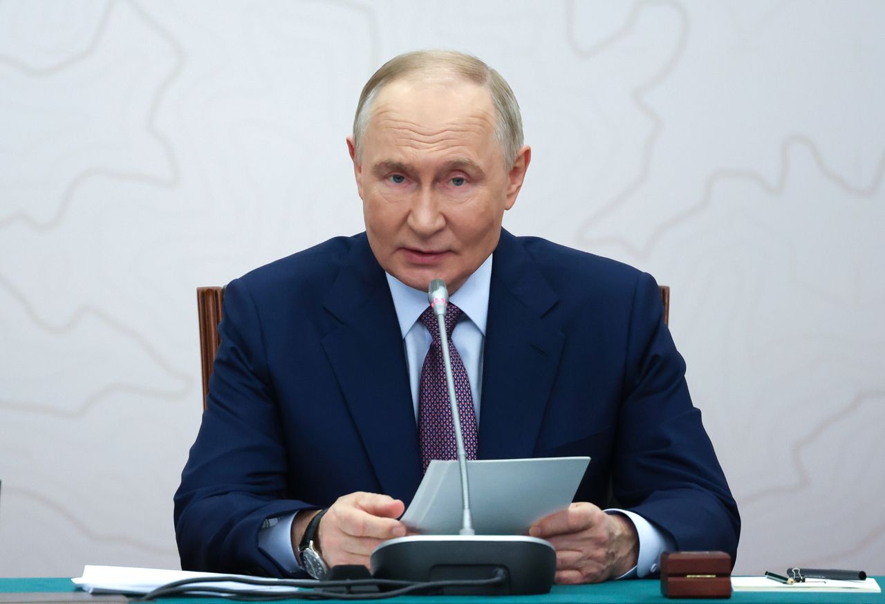 Putin straszy nowym pociskiem. Udany test Burewiestnika