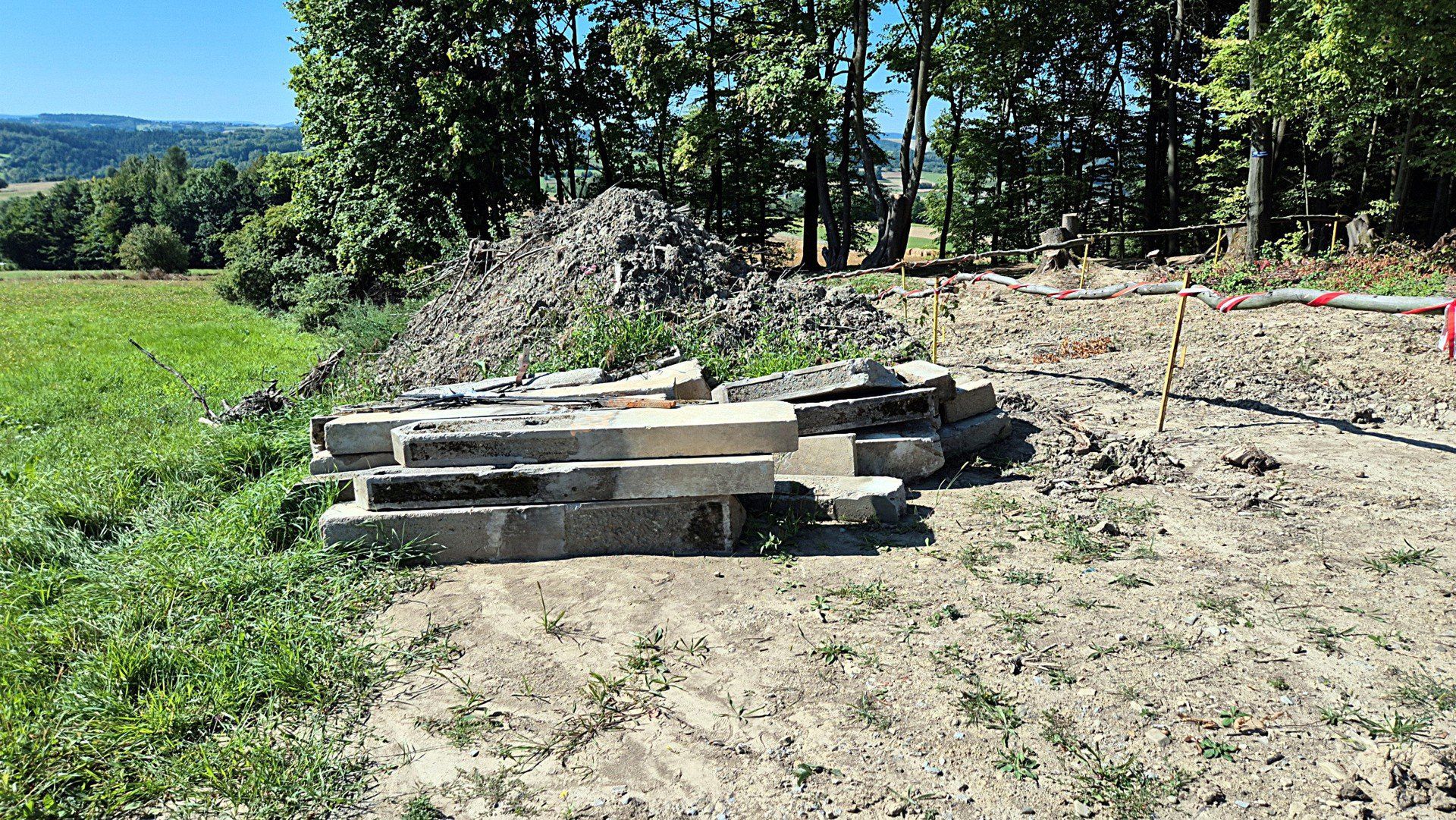 Zakończyła się odbudowa cmentarza nr 111