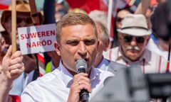 Sprzeciwili się Bąkiewiczowi. "Wracaj do domu"