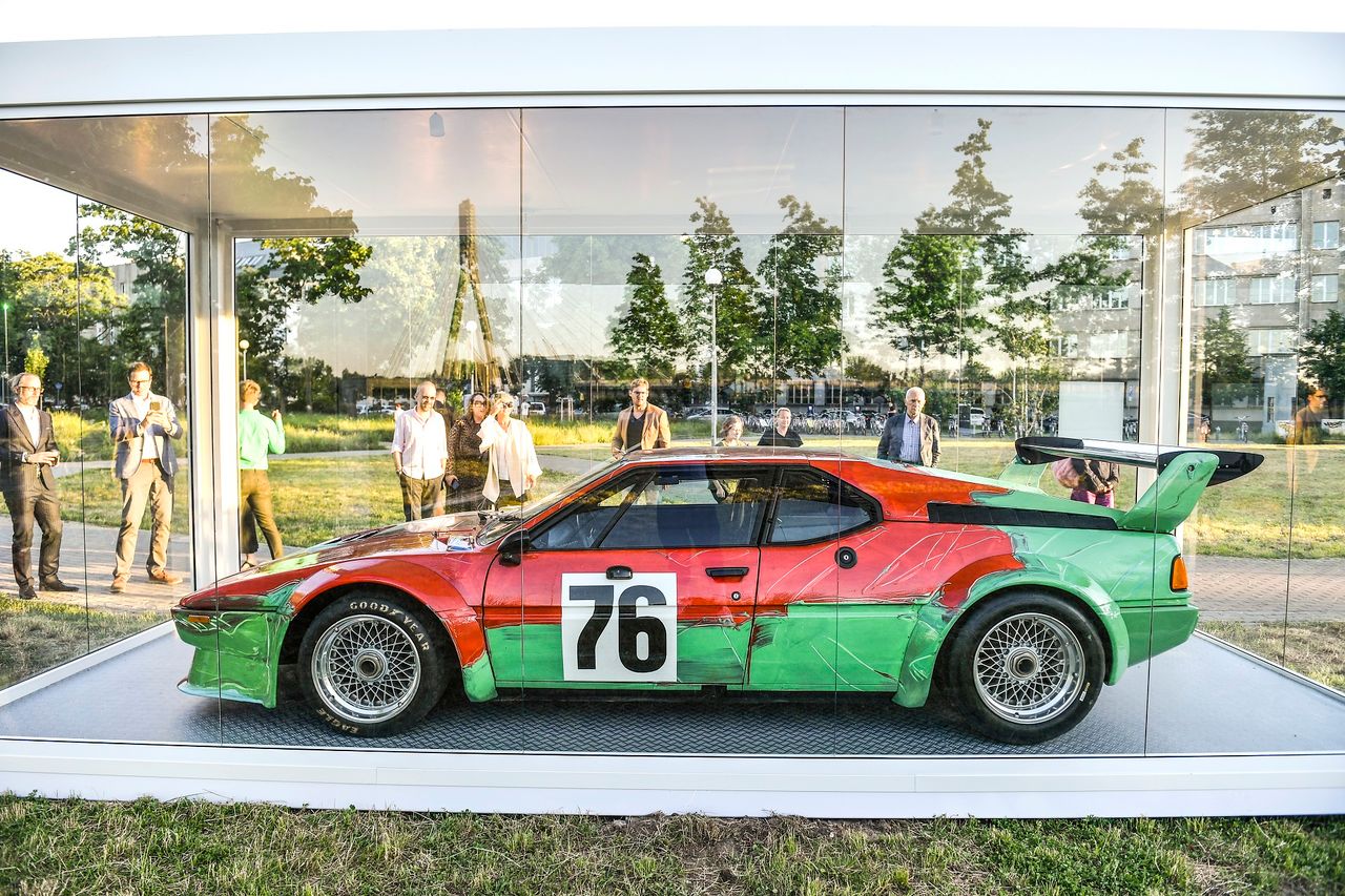 BMW M1 Andy Warhol (1979)