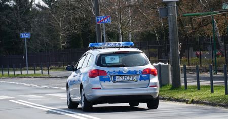 Gorzów Wielkopolski. Małżeństwo spędziło noc na dworze. Trwają poszukiwania kobiety