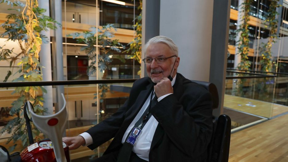 Witold WaszczykowskiAlbert Zawadadebata, dyplomacja, flaga unijna, Parlament Europejski, PE, polityk polityka, posiedzenie, prawo, Trybuna� Konstytucyjny, UE, Unia Europejska, portret