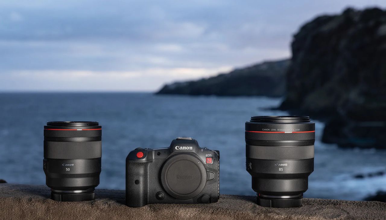 Canon EOS R5C miał się nie przegrzewać, tymczasem ma inne problemy